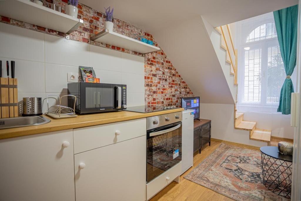 Cosy Gallery Flat In Akacfa St. بودابست المظهر الخارجي الصورة